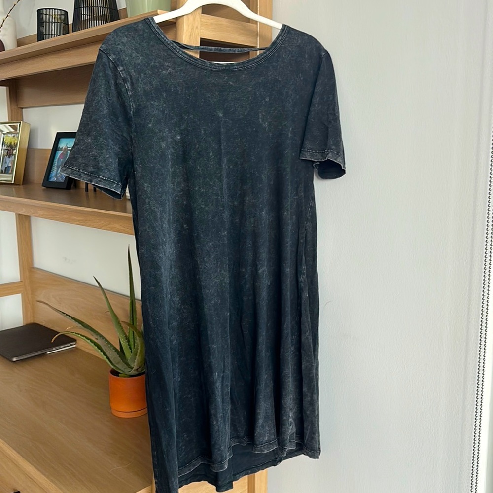 Distressed t-shirt dress